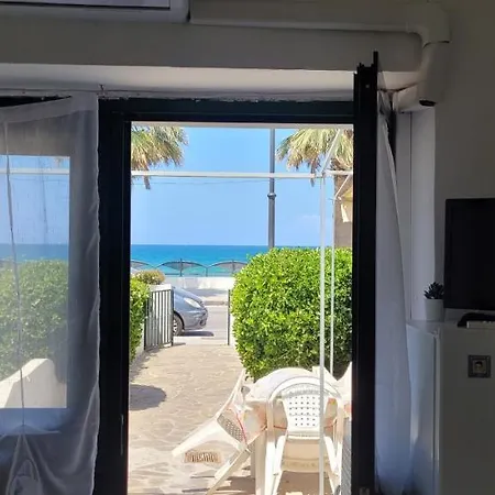 Apartment Il Mare Di Fronte